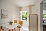 Küche / Küchenzeile - Ferienwohnung für 4 Personen am Borbyer Ufer mit zwei Sonnenterrassen - Top-Hundeurlaub