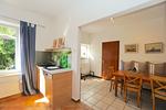 Küche / Küchenzeile - Ferienwohnung für 4 Personen am Borbyer Ufer mit zwei Sonnenterrassen - Top-Hundeurlaub