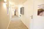Fassade / Eingang - Brise 5 am Wittensee – ebenerdige Ferienwohnung mit Terrasse & Spielscheune - Top-Hundeurlaub