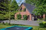Hauptansicht - Ferienwohnung „Waterkant“ am Wittensee – viel Platz, Garten und Spielscheune - Top-Hundeurlaub