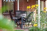 Terrasse - Ferienwohnung „Waterkant“ am Wittensee – viel Platz, Garten und Spielscheune - Top-Hundeurlaub