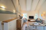 Wohnzimmer - Idyllische Auszeit an der Schlei: Ferienwohnung 'An der Linde' - Top-Hundeurlaub