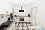 Küche / Küchenzeile - Ferienwohnung Hummer - Top-Hundeurlaub