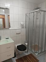 Badezimmer - FeWo Kibo am Waldesrand - Top-Hundeurlaub