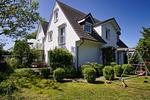 Hauptansicht - FeWo Boddenkoje: Terrasse - Top-Hundeurlaub