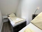 Schlafzimmer - Ferienwohnung Herrenkoog im Reetdachhaus Bongsiel - Top-Hundeurlaub