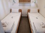Schlafzimmer - Mobile Home Green - Top-Hundeurlaub