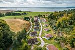 Vogelperspektive - Ferienhaus Herrlichkeit 01 Feriendorf Klein Stresow Rügen - Top-Hundeurlaub