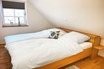 Doppelbett - Alte Scheune - Hofblick - Top-Hundeurlaub