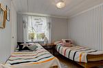 Helles Schlafzimmer im historischen Hus Stabyvägen in Högsby - Hus Stabyvägen - Top-Hundeurlaub