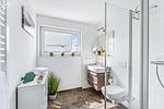 Badezimmer - Ferienhaus Bora Olpenitz - Top-Hundeurlaub