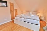 Schlafzimmer - Hus an't Dalben - Zwischendeck - Top-Hundeurlaub