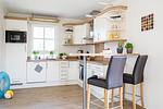 Küche / Küchenzeile - Ferienhaus Schilfrohrsänger 43 - Top-Hundeurlaub