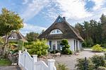 Fassade / Eingang - Ferienhaus Haubenlerche 16 - Top-Hundeurlaub