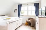 Schlafzimmer - Ferienhaus Seeschwalbe 10 - Top-Hundeurlaub