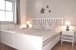 Schlafzimmer - Fritz-Reuter-Straße 4 Wohnung de Strandläufer - Top-Hundeurlaub