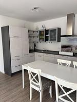 Küche / Küchenzeile - V Gartenpalais Wohnung 1 - Top-Hundeurlaub
