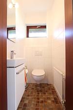 Gäste-WC - RH Lerchenweg 2c - Top-Hundeurlaub