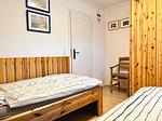 Schlafzimmer - Haus 15d Wohnung 6 - Top-Hundeurlaub