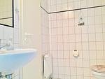 Gäste-WC - Kavelweg 12 Wohnung Arkona - Top-Hundeurlaub