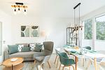 Wohnzimmer - Apartment "Pine Hill Green" - Top-Hundeurlaub
