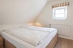 Schlafzimmer - Strandhaus Whg. 2 - Top-Hundeurlaub
