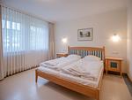 Schlafzimmer - Komfort Ferienwohnung mit 2 Schlafzimmern und Balkon im Obergeschoss (194) - Top-Hundeurlaub