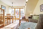 Wohnbereich mit Blick zur Essecke - Wohnung 4.4 - Seeschwalbe - Top-Hundeurlaub