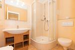 Badezimmer mit Dusche - Apartmenthaus Atlantik 102 - Top-Hundeurlaub