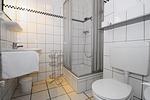 Badezimmer mit Dusche und WC - Sünnslag 18 - Top-Hundeurlaub