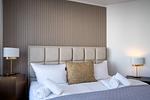 Schlafzimmer - FeWo Meerzeit - Balkon, Sauna, Meerblick - Top-Hundeurlaub