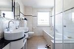 Badezimmer - FeWo Fontane - Kamin, Sauna, Meerblick, Badeteich - Top-Hundeurlaub