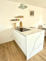 Küche / Küchenzeile - FeWo Fontane - Kamin, Sauna, Meerblick, Badeteich - Top-Hundeurlaub
