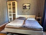 Schlafzimmer mit Doppelbett im Ferienhaus Hus Björk in Fågelfors – Ferienhaus in Småland - Hus Björk - Top-Hundeurlaub
