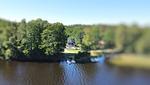 Luftaufnahme der Villa Seeblick – Ferienhaus direkt am See in ruhiger Waldlage in Småland - Villa Seeblick - Top-Hundeurlaub