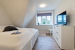 Schlafzimmer - Haus Inselurlaub Hausteil 1 - Top-Hundeurlaub