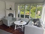 Wiohnzimmer mit Blick ins Grüne – Ferienhaus Villa Waldsee direkt am See in Vissefjärda - Villa Waldsee - Top-Hundeurlaub