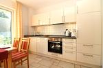 Küche / Küchenzeile - Haus Ostseeallee 32b Fewo 1.2 - Top-Hundeurlaub