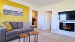 Wohnzimmer - Ferienwohnung "Baltic Sunset" in 1. Reihe zum Ostseestrand - Top-Hundeurlaub