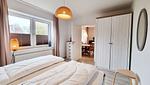 Schlafzimmer - Ferienwohnung "Achtern Diek 1" 1. Reihe an der Ostseeküste - Top-Hundeurlaub