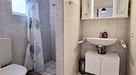 Badezimmer - Ferienwohnung "Achtern Diek 1" 1. Reihe an der Ostseeküste - Top-Hundeurlaub