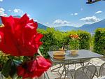toll dekorierte Terrasse für das richtige Urlaubsgefühl - Vistalago - Top-Hundeurlaub