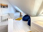 2. Schlafzimmer im Dachgeschoss  mit 2 Einzelbetten - Wohnung 19 - Top-Hundeurlaub