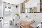 Badezimmer - Ferienwohnung LangeBank mit Hafenblick, App. 1, Olpenitz - Top-Hundeurlaub