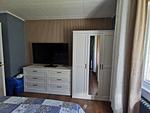 Orreforshult Schlafzimmer mit TV - Villa Orreforshult - Top-Hundeurlaub