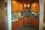 Küche / Küchenzeile - Residenza Lagrev - 2 Zimmerwohnung Nr. 022 - Typ 21A - Hochparterre - Süd/West - Top-Hundeurlaub