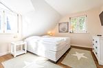 Schlafzimmer - Haus Grenzkrug, Haushälfte 4a - Top-Hundeurlaub