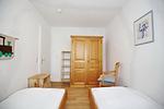 Kleiderschrank im zweiten Schlafzimmer - Wohnung 43 - Top-Hundeurlaub