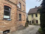 Fassade / Eingang - Einfaches Appartement "Nicky" in Halle mit 2 Zimmern - Top-Hundeurlaub
