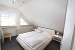 Schlafzimmer - Atlantik - Strandstr. 15, App. 8 - Top-Hundeurlaub